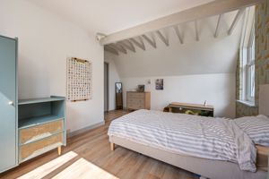 Photo 16- click for photo gallery